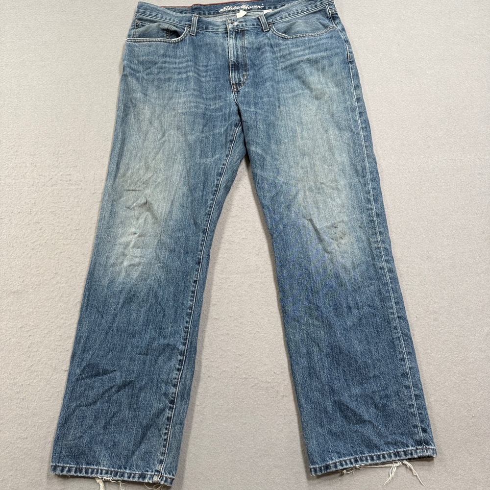 Eddie Bauer Jeans Men's 38x32 Blue Denim Straight Leg Relaxed Fit Medium Wash
